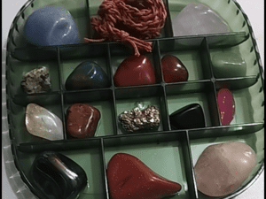 Pack de 15 Piedras con Colgante